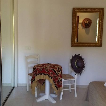 סנטה אאולריה דס ריו Apartamentos Colomar מראה חיצוני תמונה