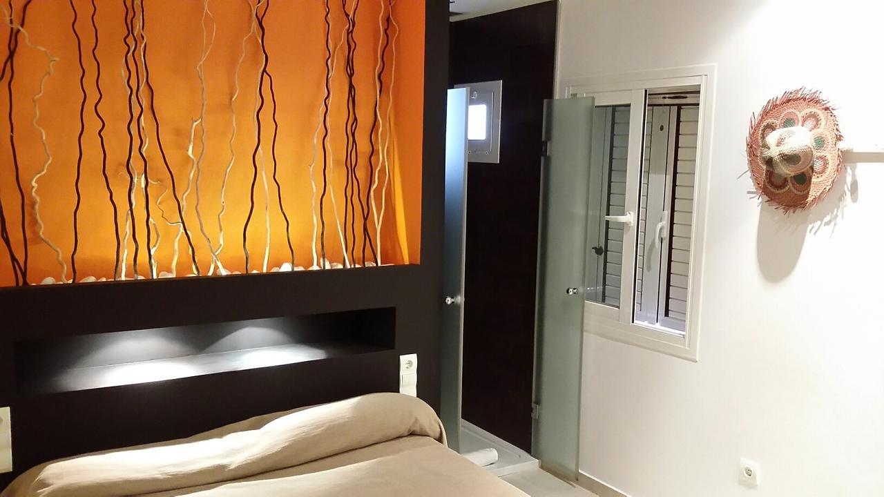 סנטה אאולריה דס ריו Apartamentos Colomar מראה חיצוני תמונה